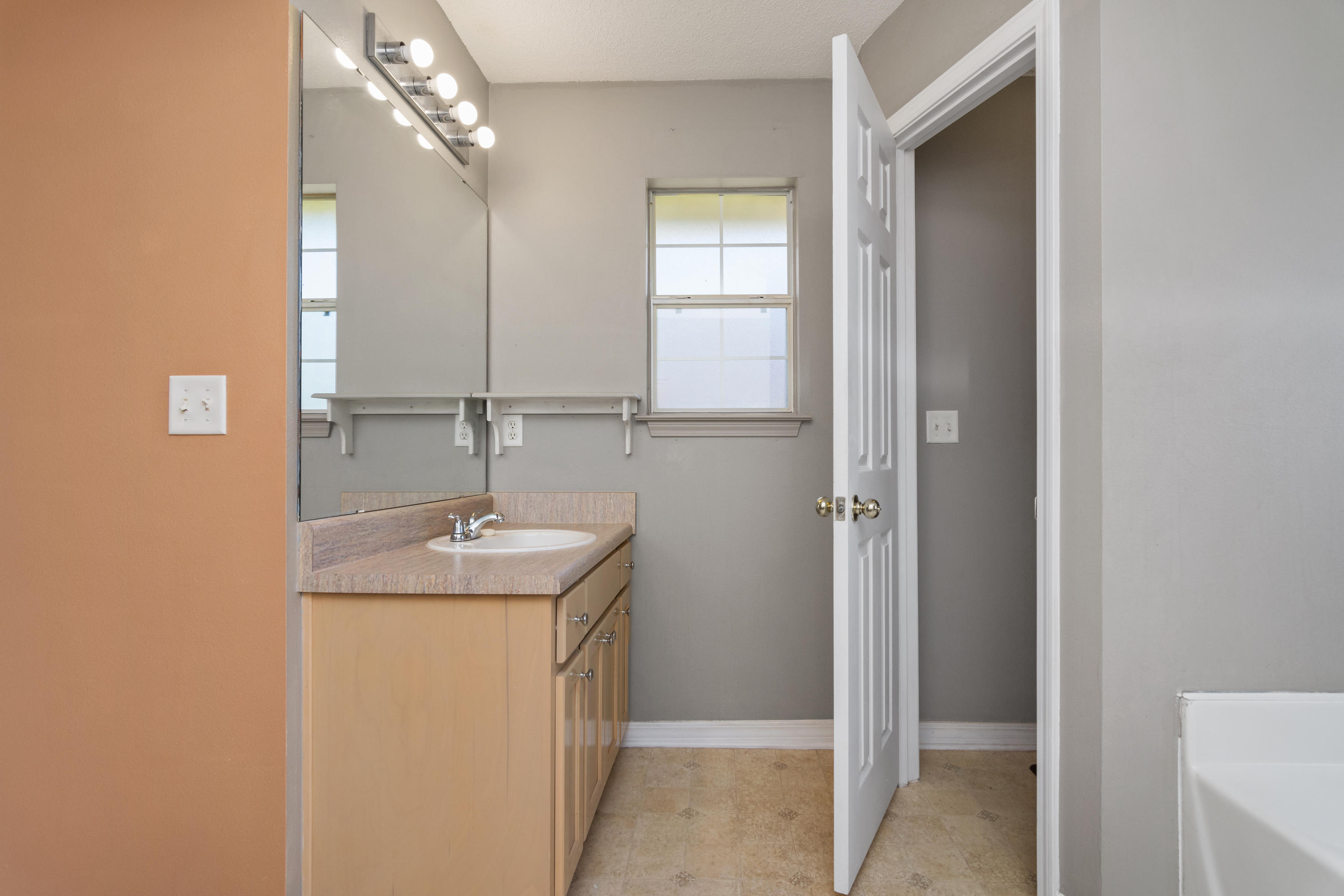 SILVER OAKS PH 2 - Residential