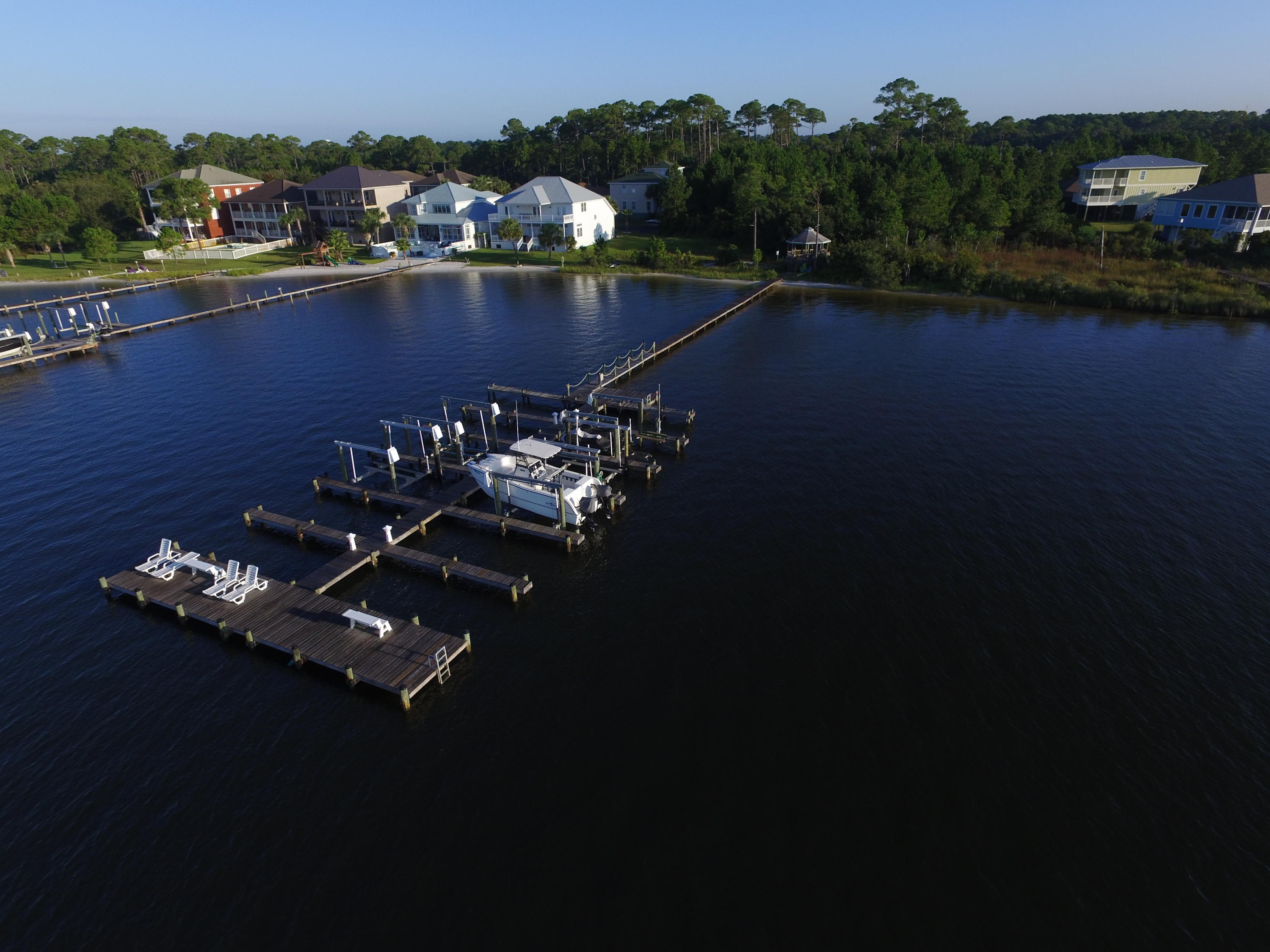 SPARKLING WATERS - Residential