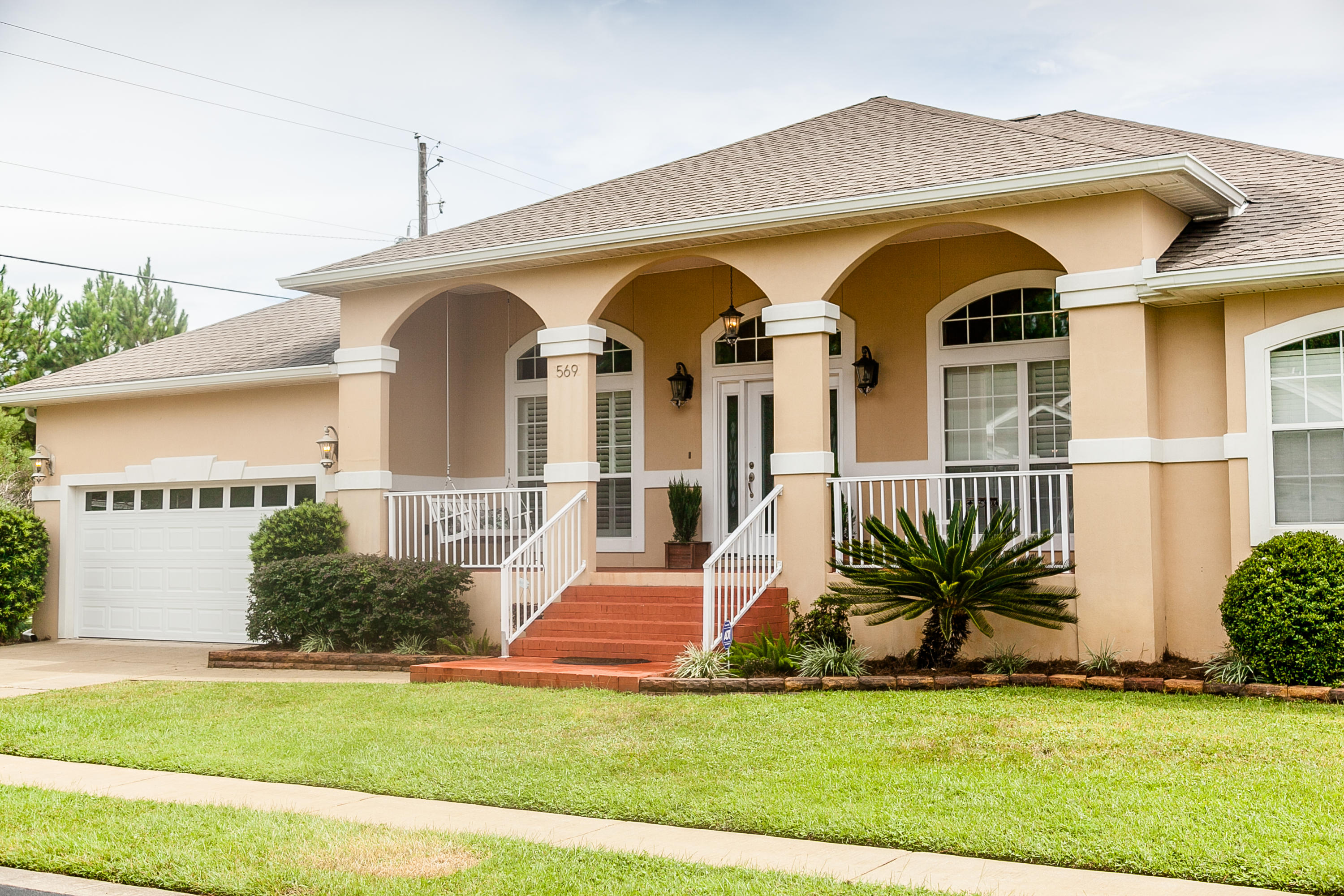 SPARKLING WATERS - Residential