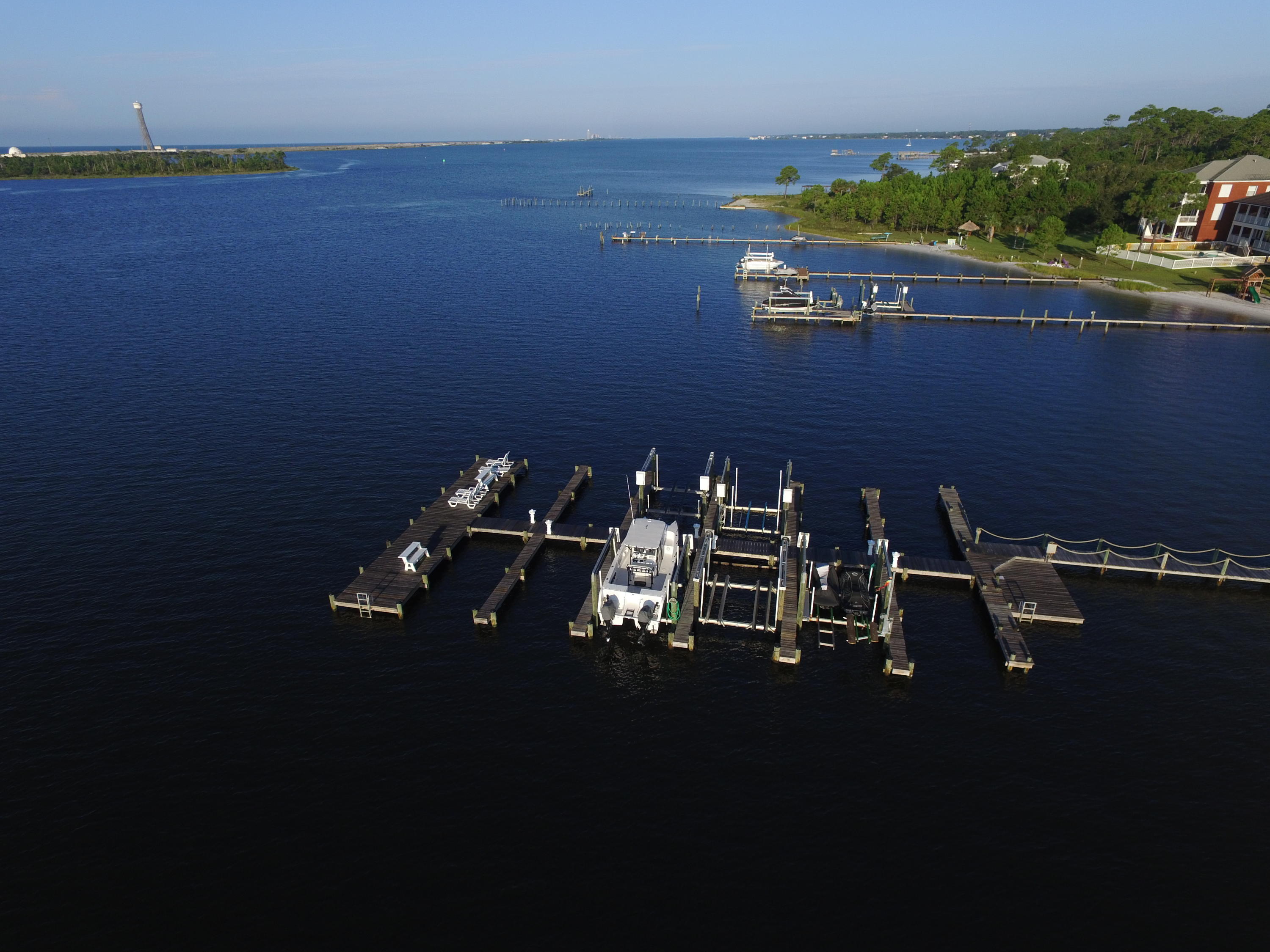 SPARKLING WATERS - Residential