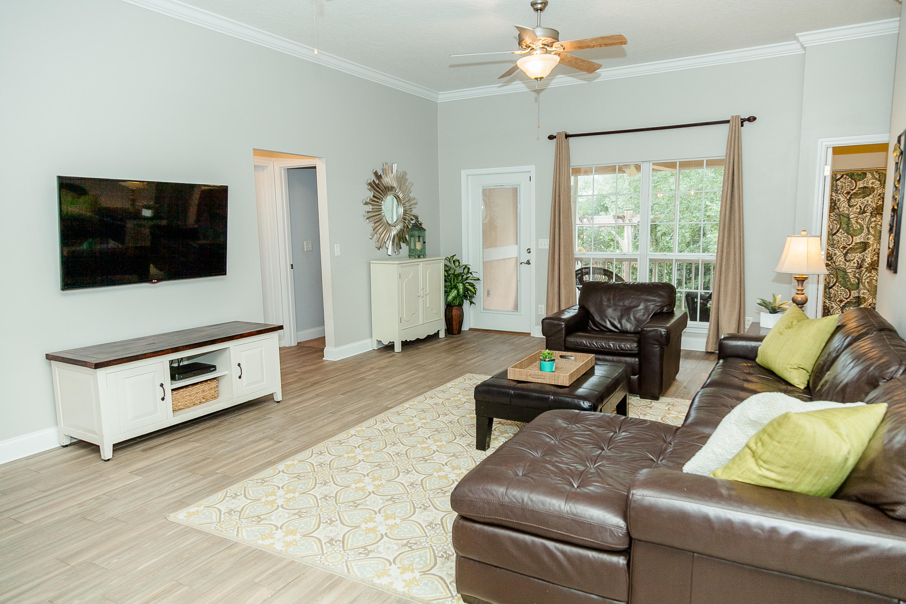 SPARKLING WATERS - Residential