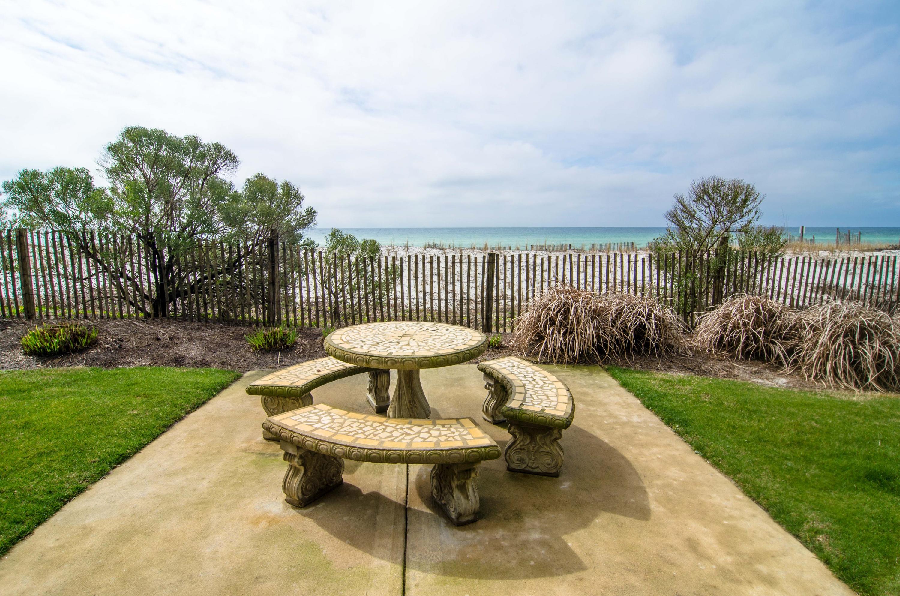 WATERS EDGE - Residential