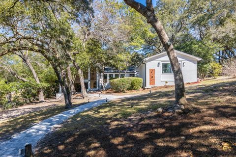 A home in Fort Walton Beach