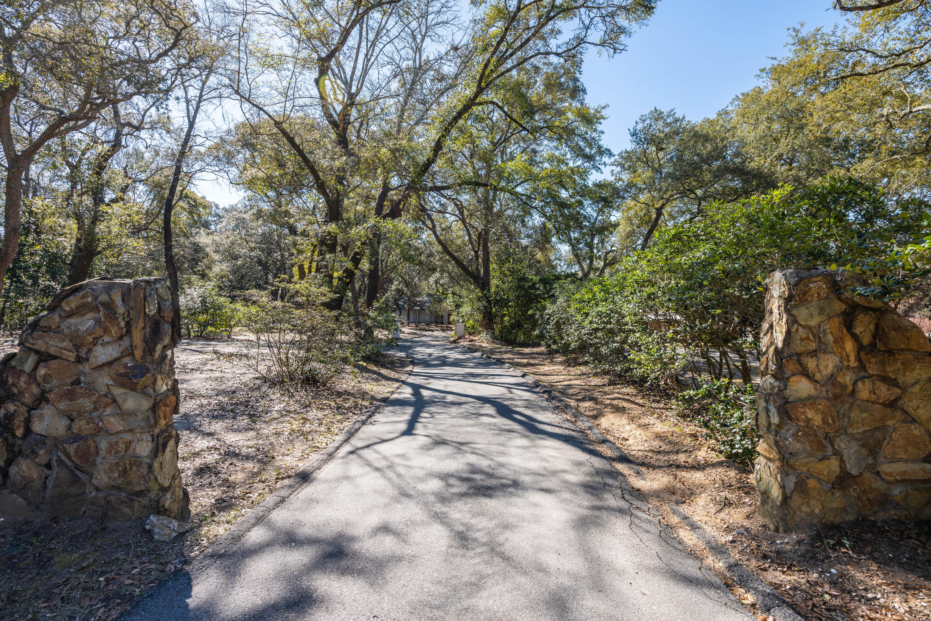 BRIARWOOD S/D - Residential