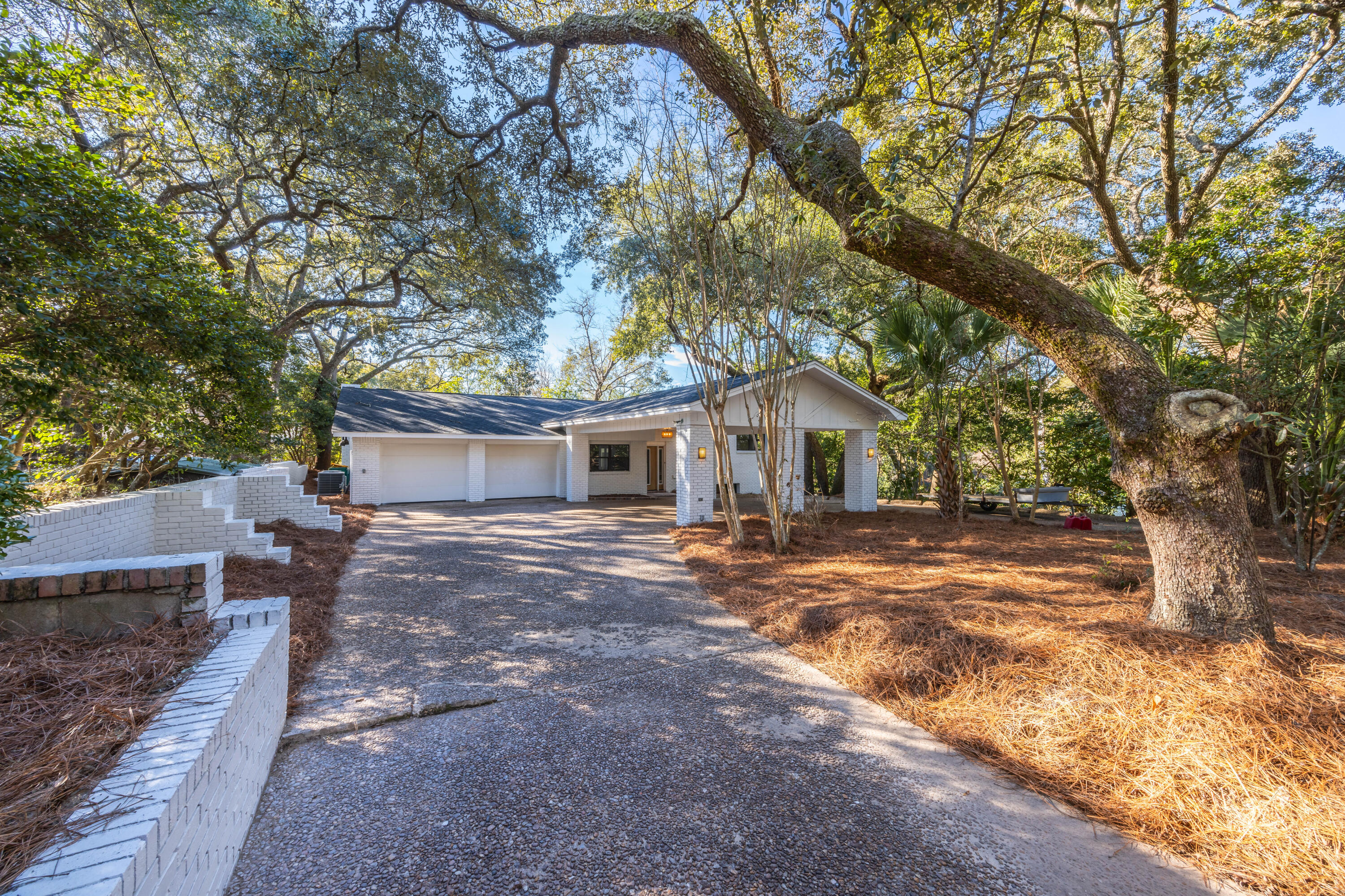 BRIARWOOD S/D - Residential