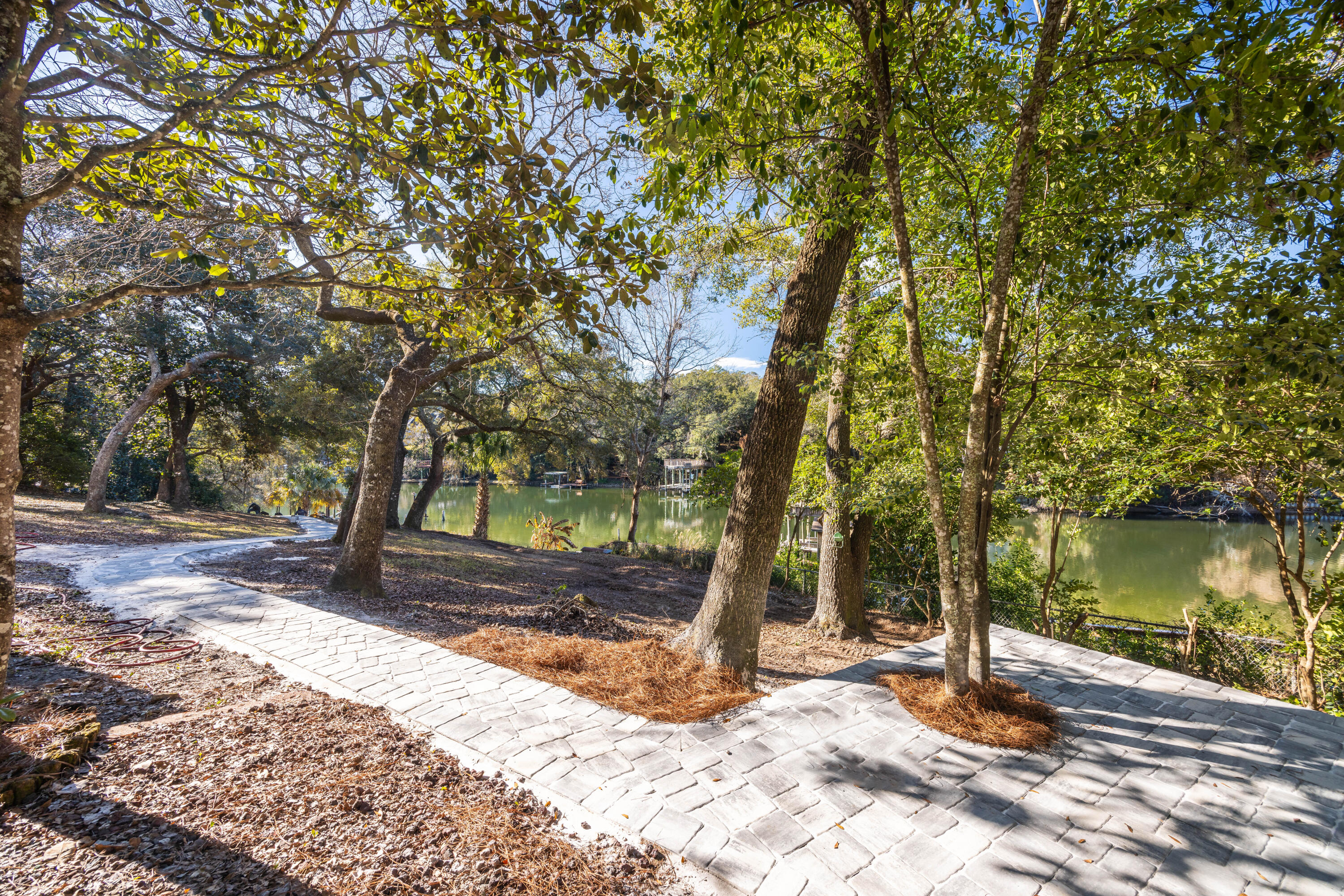 BRIARWOOD S/D - Residential