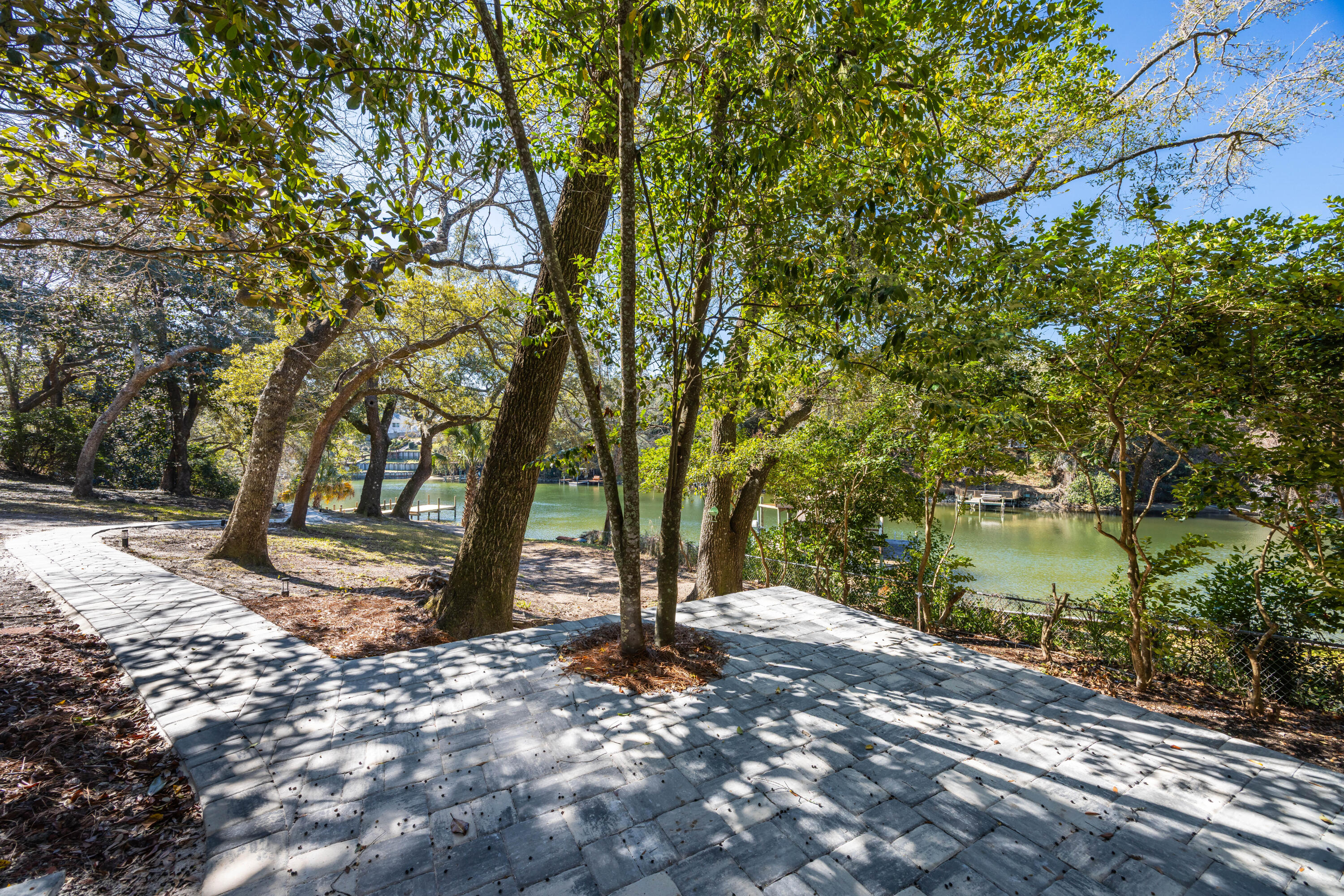 BRIARWOOD S/D - Residential