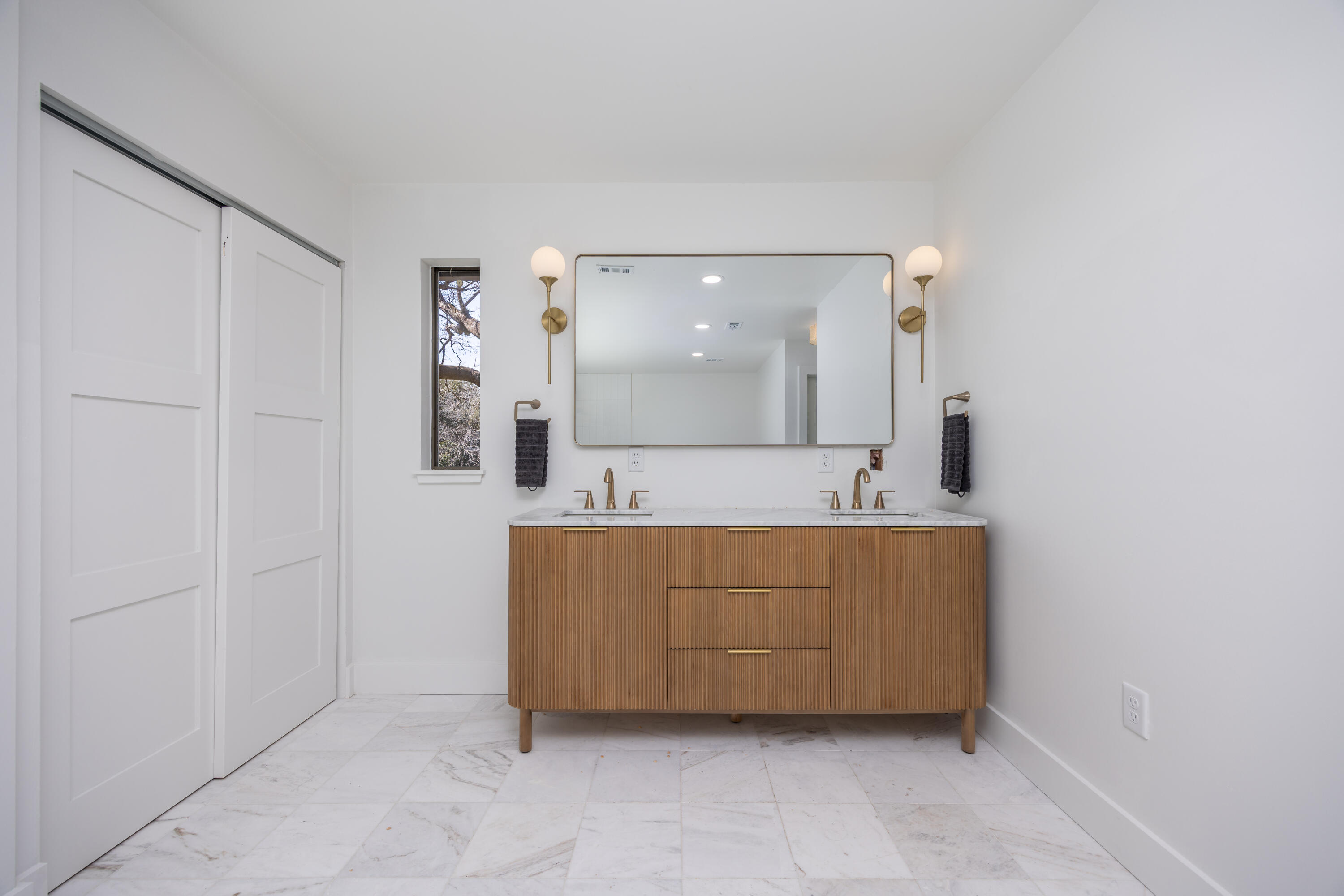 BRIARWOOD S/D - Residential