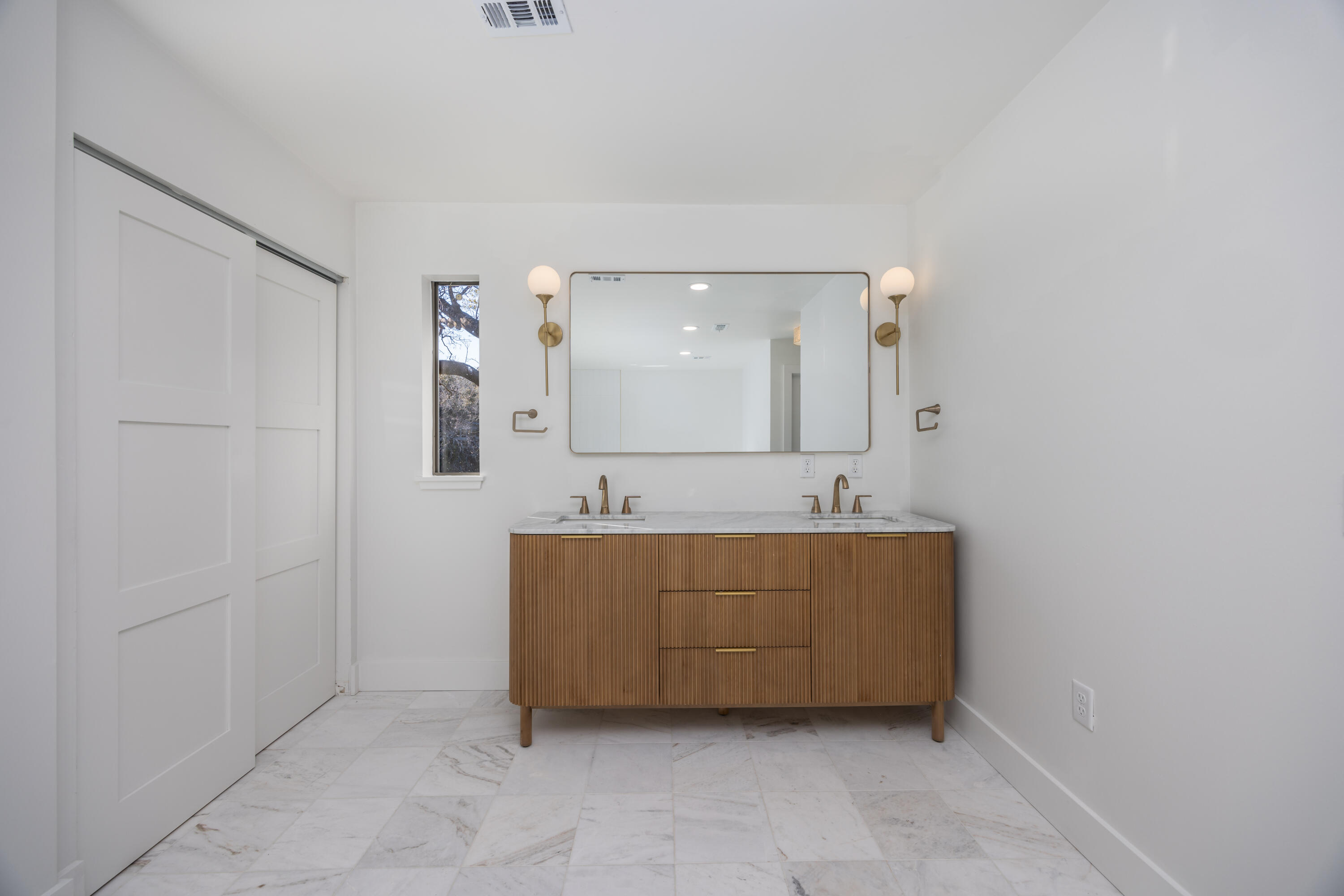 BRIARWOOD S/D - Residential