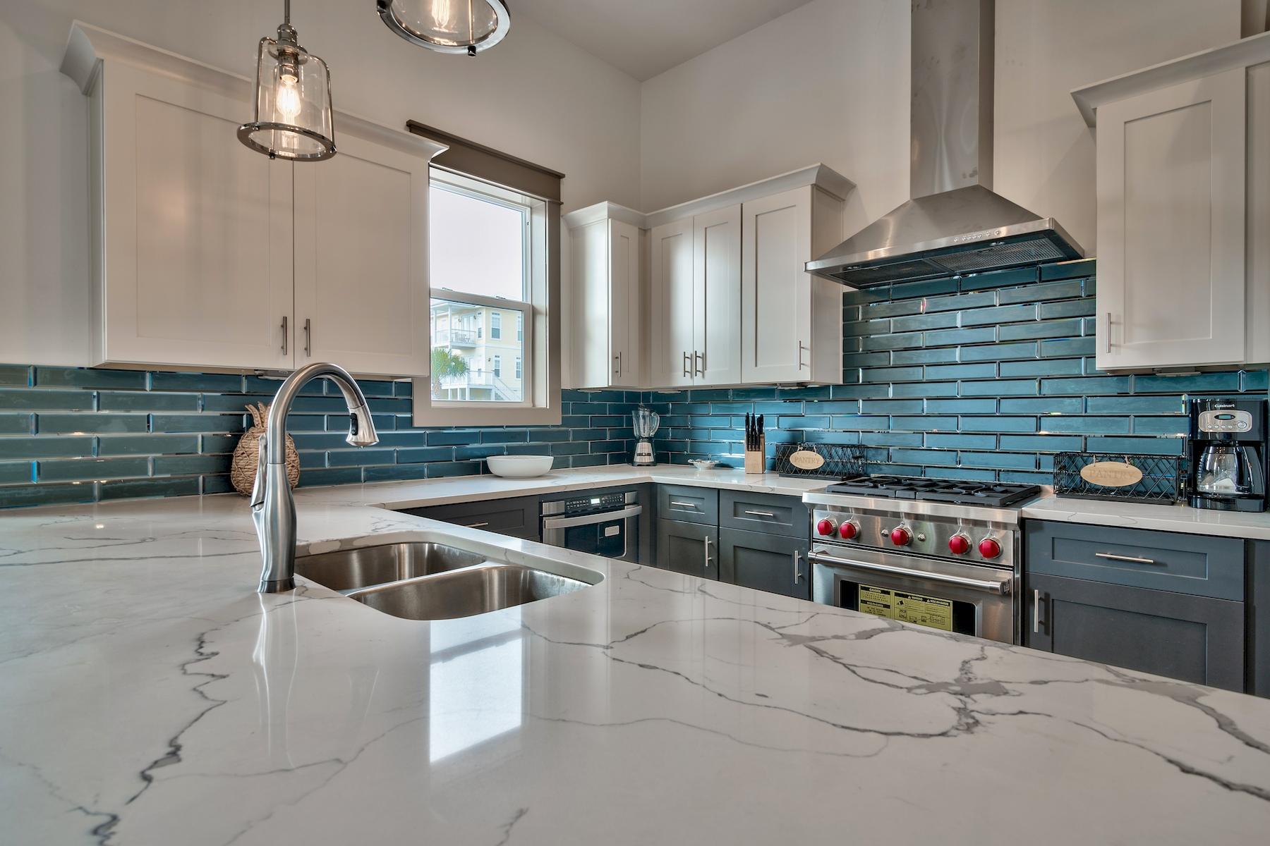 BEACH HIGHLANDS - Residential