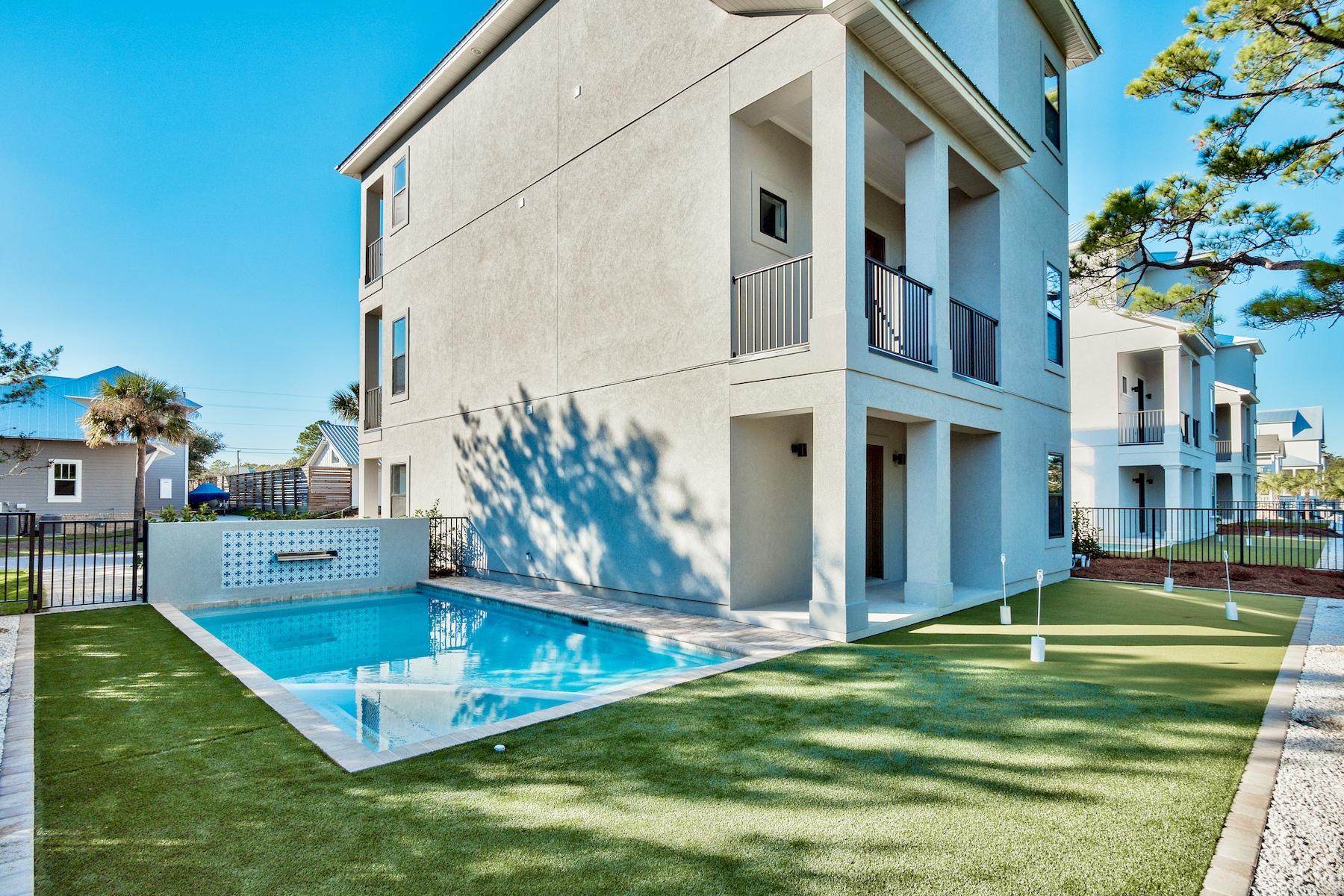 BEACH HIGHLANDS - Residential