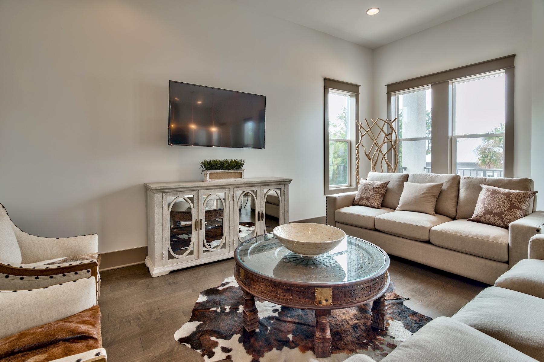 BEACH HIGHLANDS - Residential