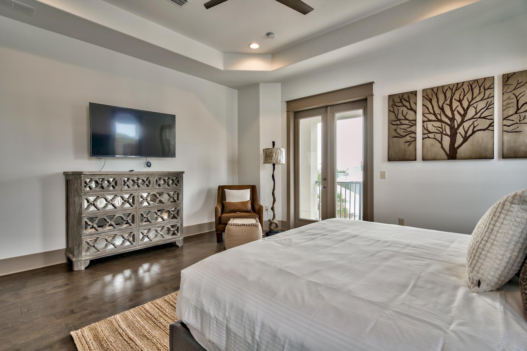 BEACH HIGHLANDS - Residential