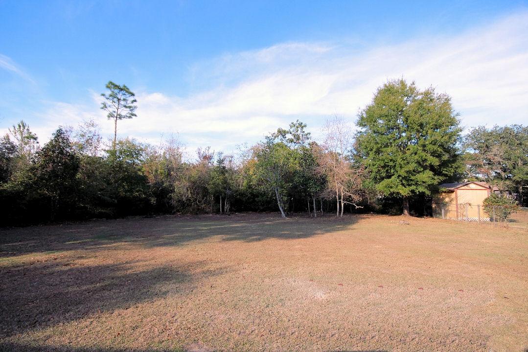 HICKORY SHORES - Residential