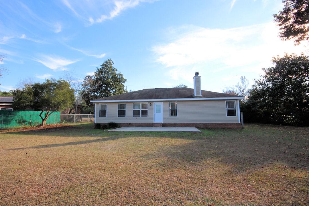HICKORY SHORES - Residential