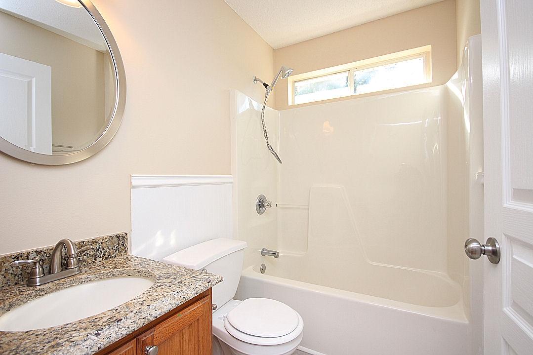 HICKORY SHORES - Residential