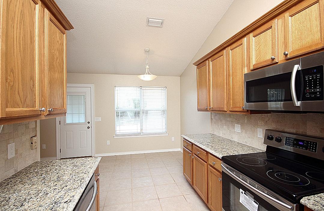 HICKORY SHORES - Residential