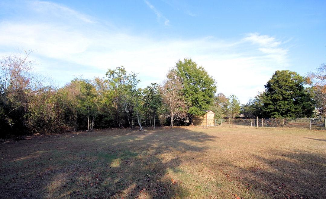 HICKORY SHORES - Residential