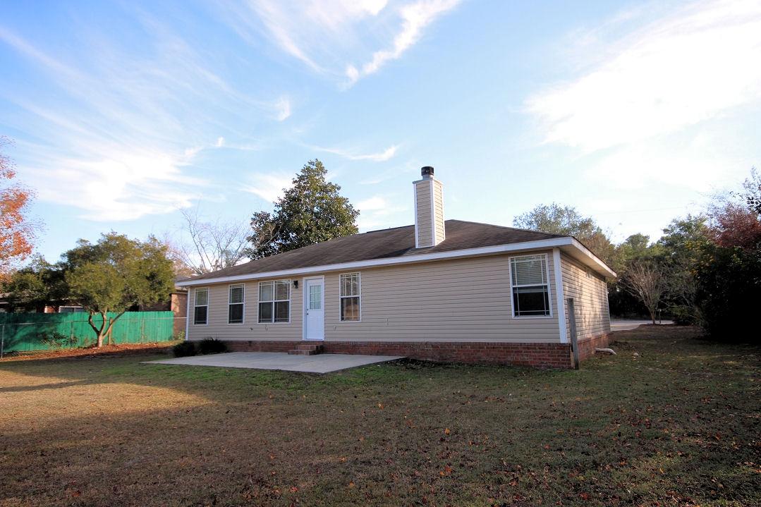 HICKORY SHORES - Residential