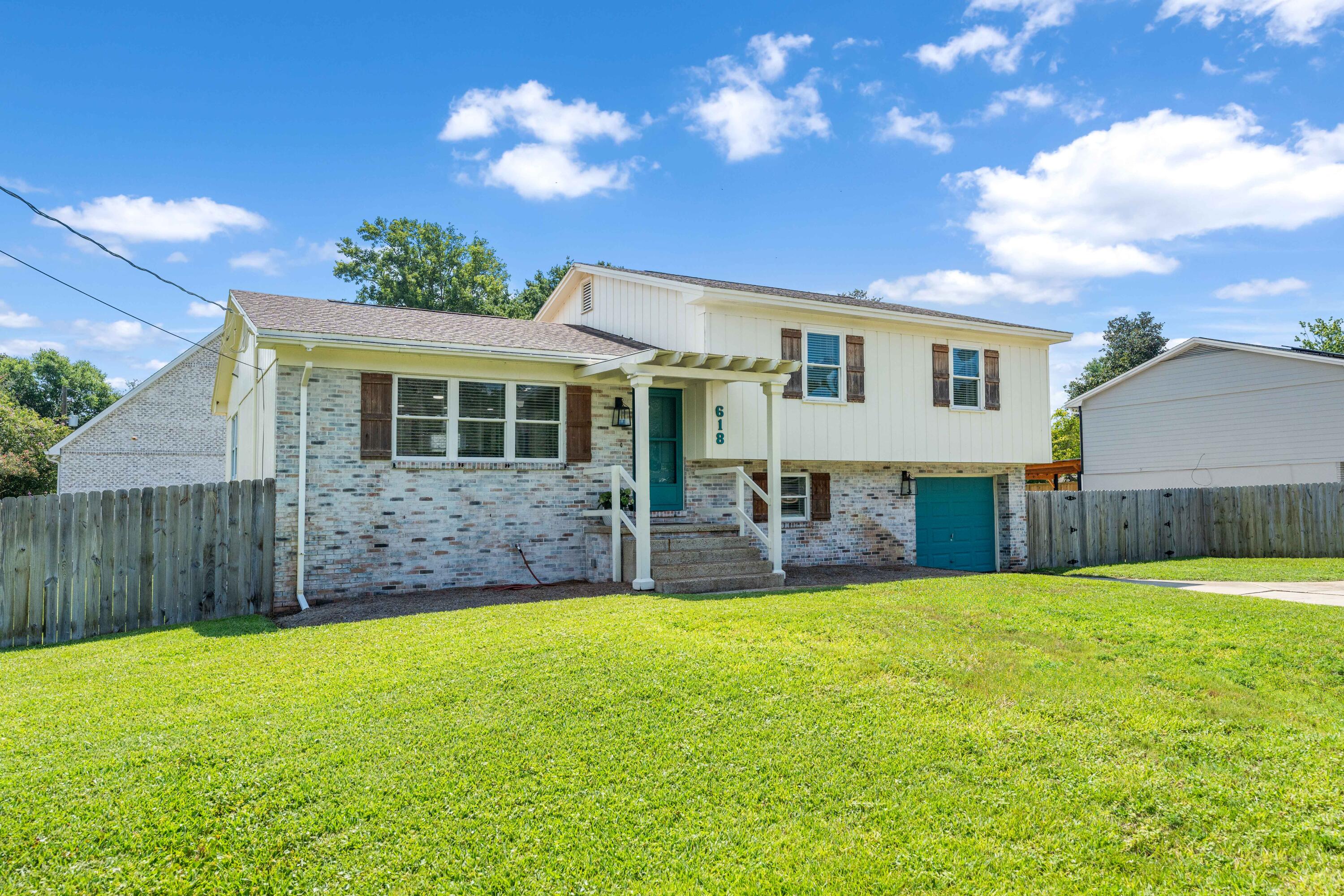 CALHOUN S/D TO DESTIN - Residential