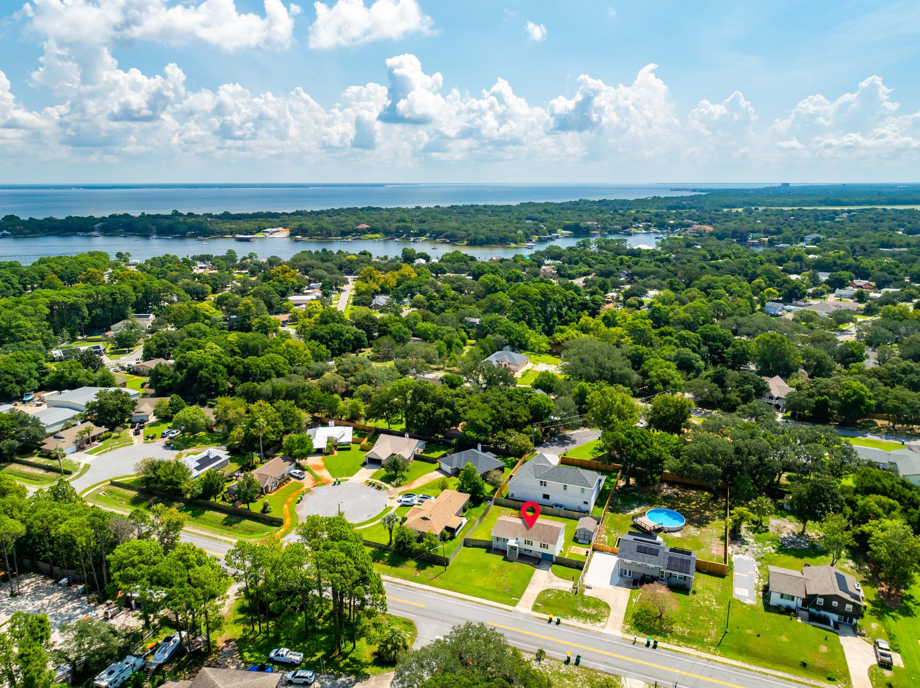 CALHOUN S/D TO DESTIN - Residential