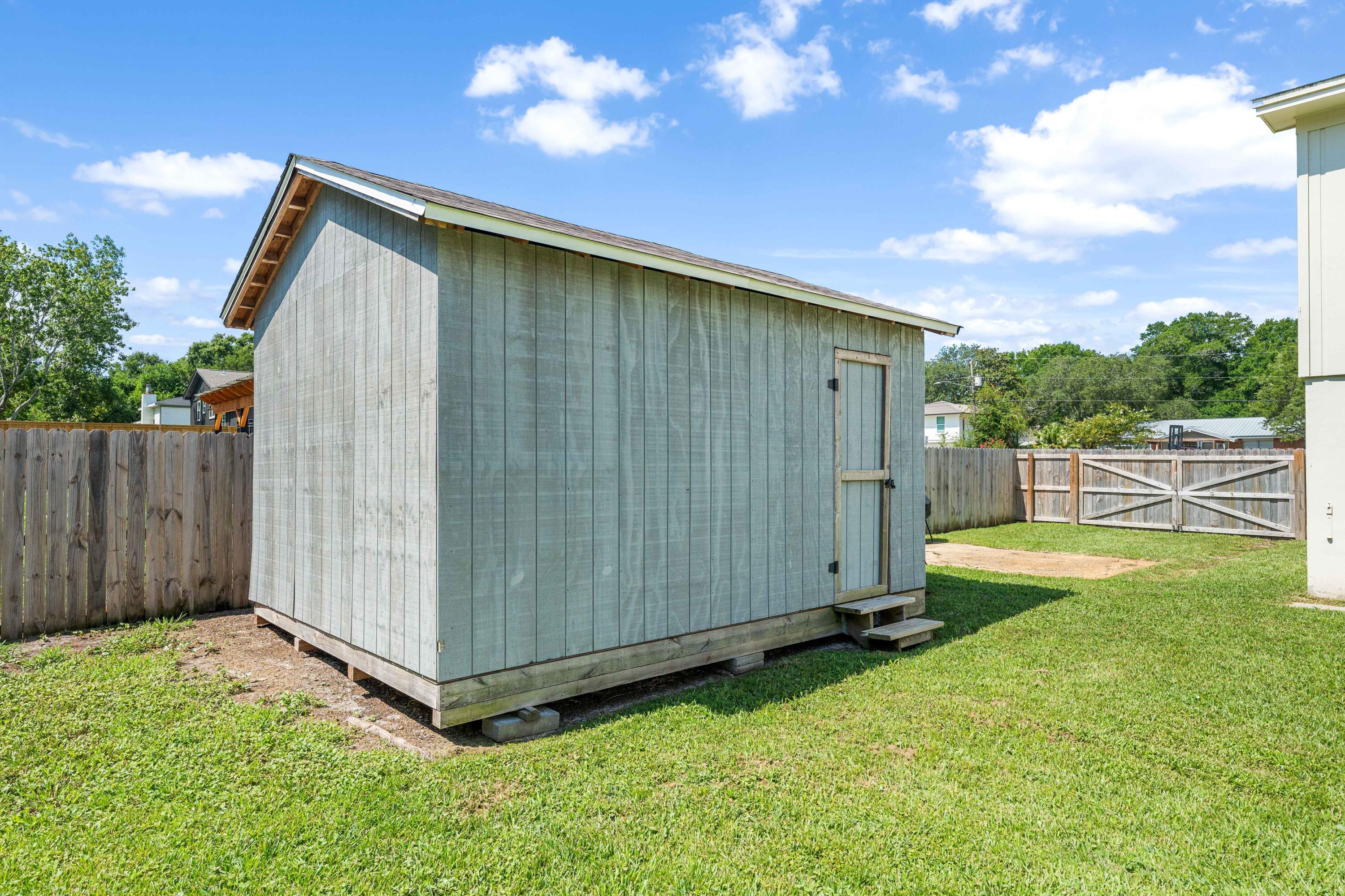 CALHOUN S/D TO DESTIN - Residential