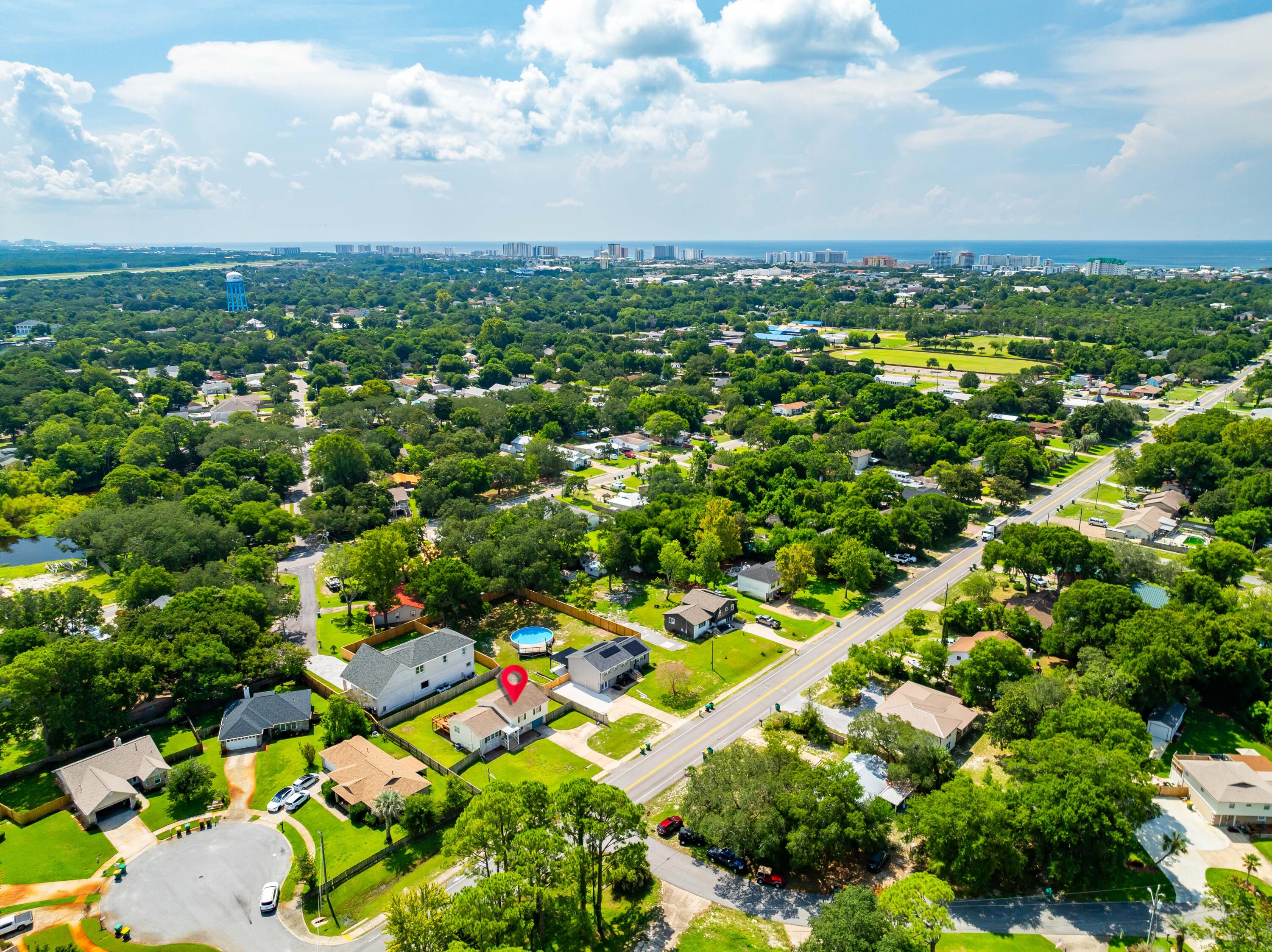 CALHOUN S/D TO DESTIN - Residential