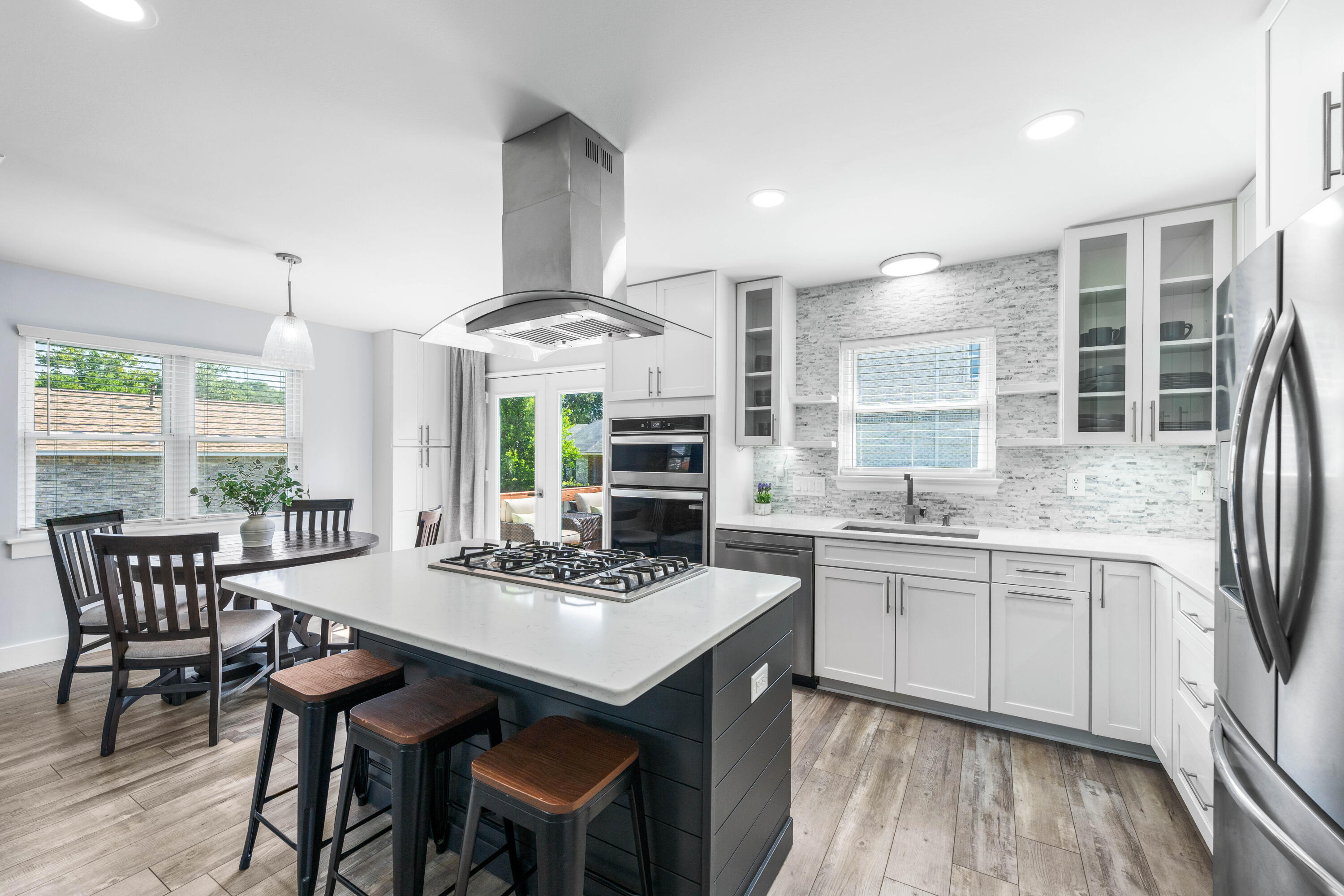 CALHOUN S/D TO DESTIN - Residential