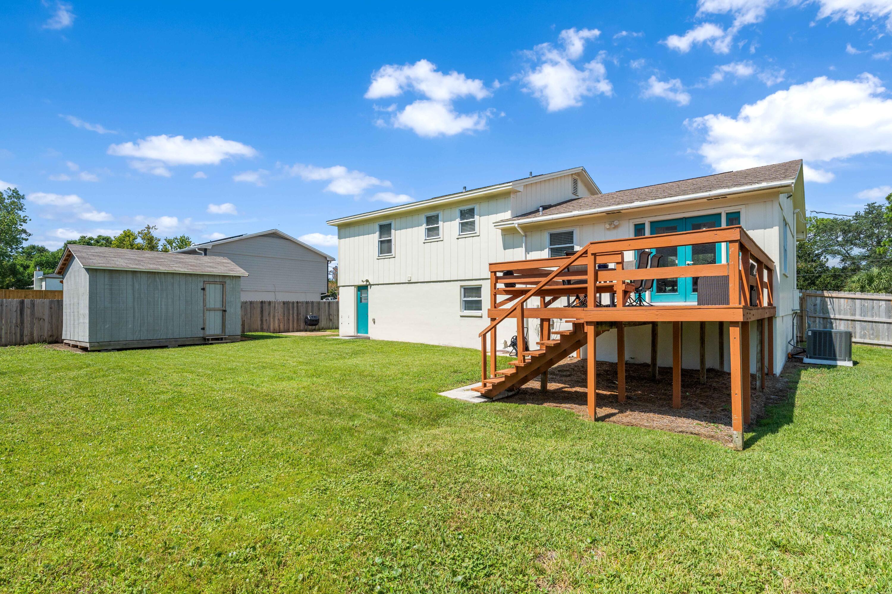 CALHOUN S/D TO DESTIN - Residential