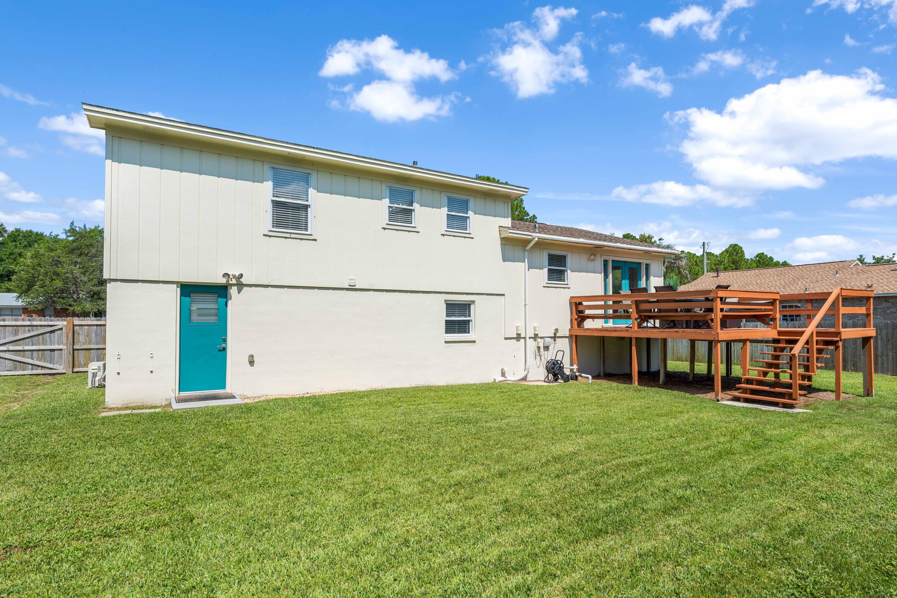 CALHOUN S/D TO DESTIN - Residential