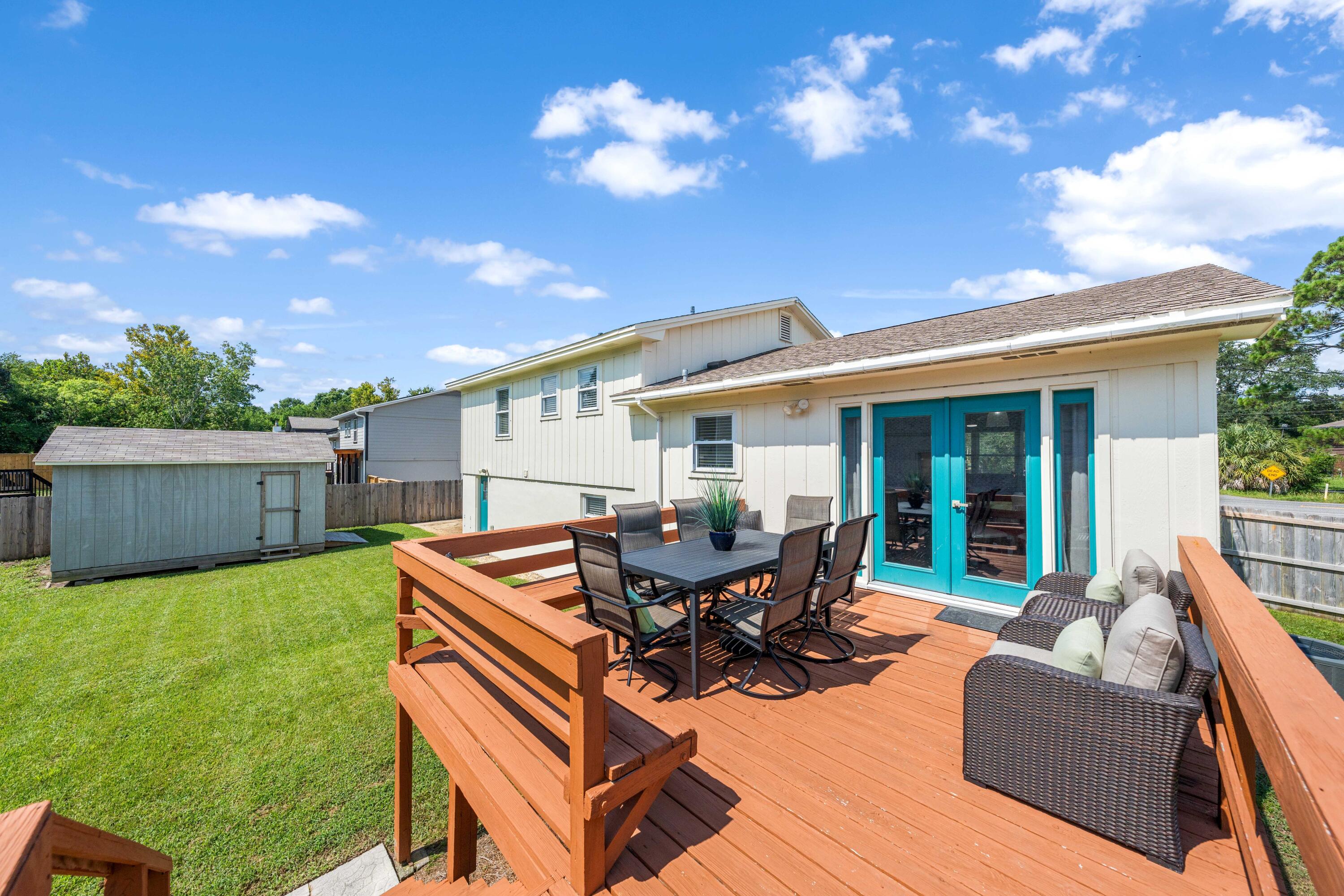 CALHOUN S/D TO DESTIN - Residential