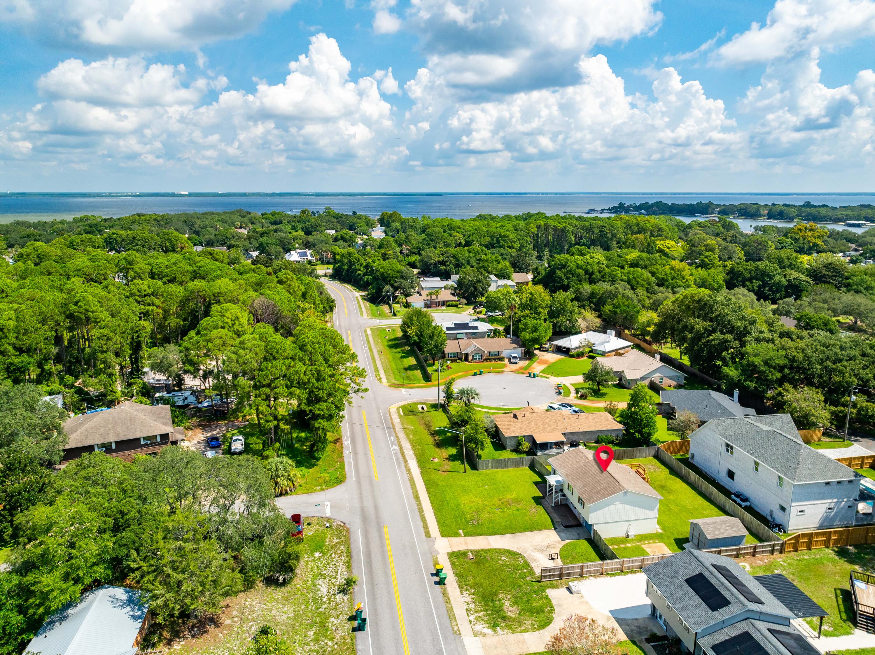 CALHOUN S/D TO DESTIN - Residential