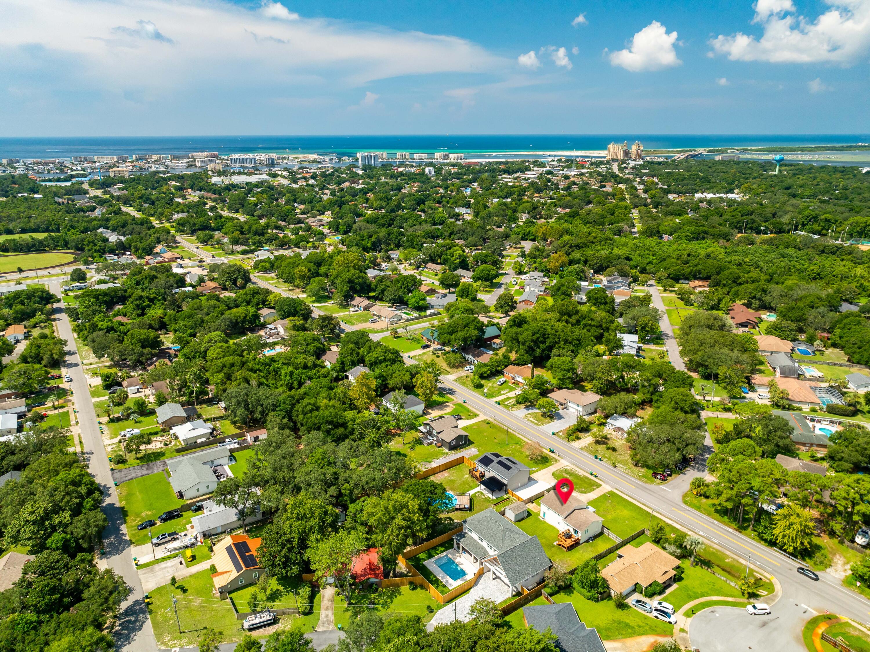 CALHOUN S/D TO DESTIN - Residential