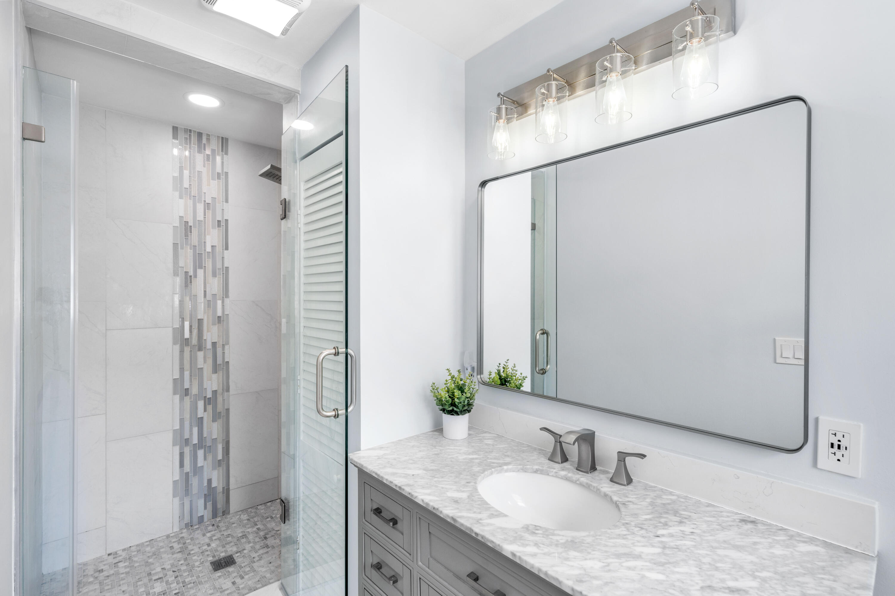 CALHOUN S/D TO DESTIN - Residential