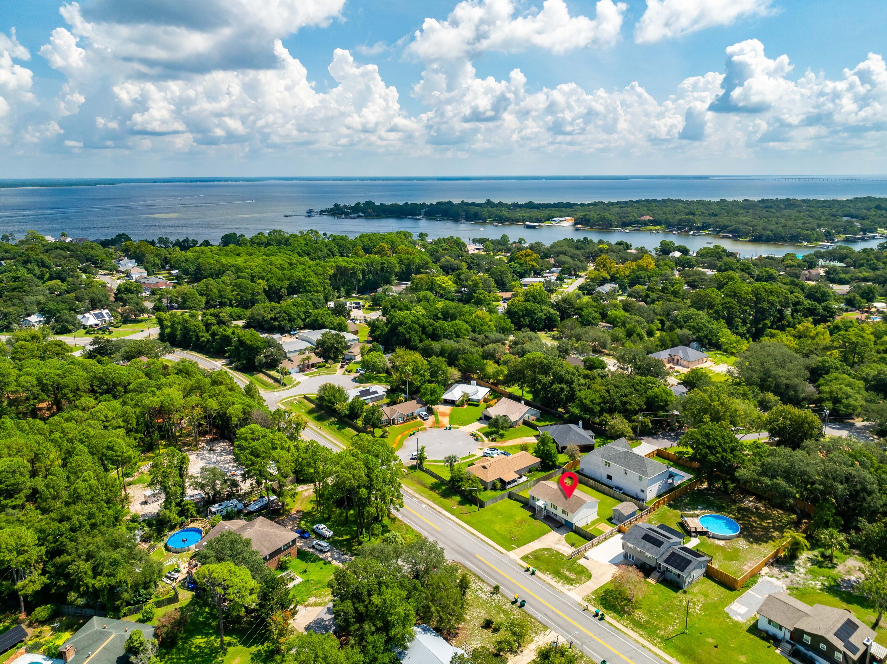 CALHOUN S/D TO DESTIN - Residential