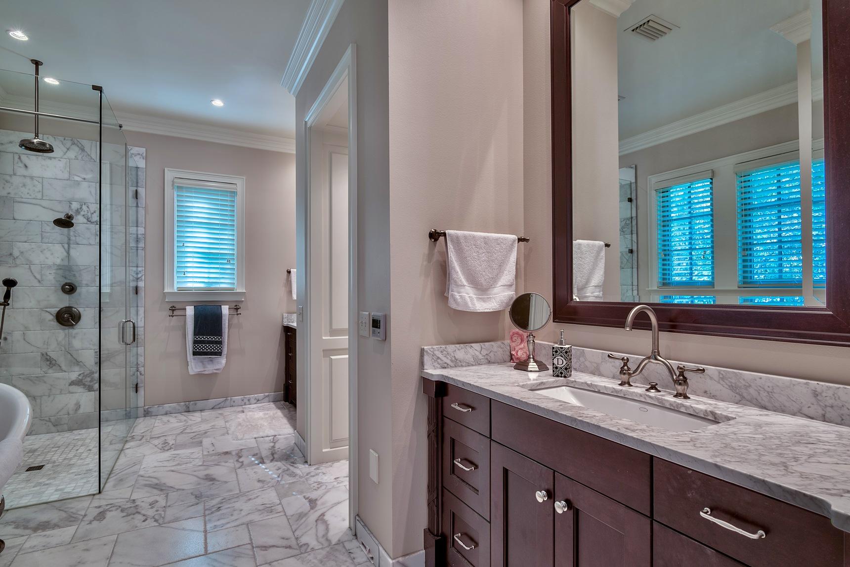 Burnt Pine - Residential