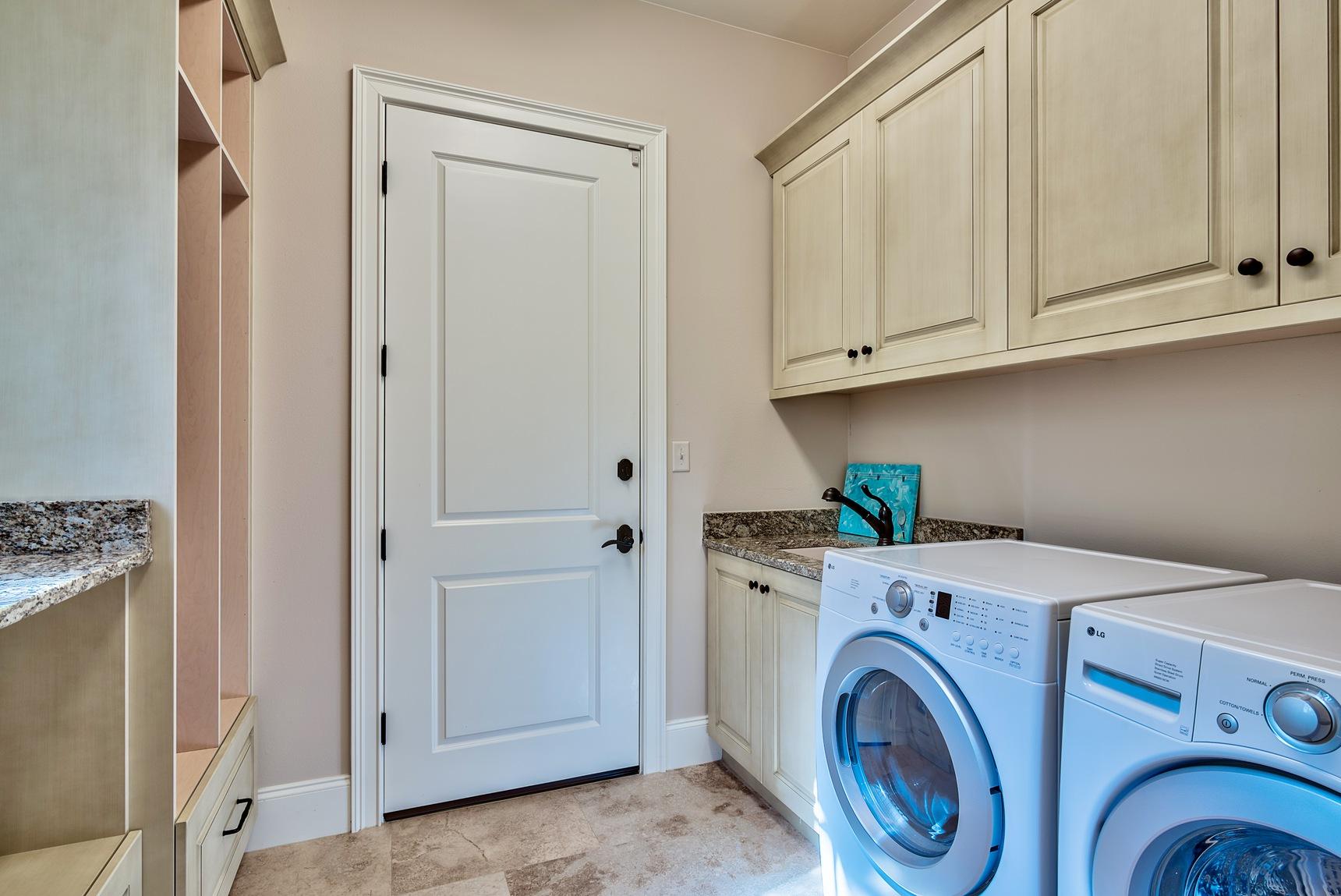 Burnt Pine - Residential