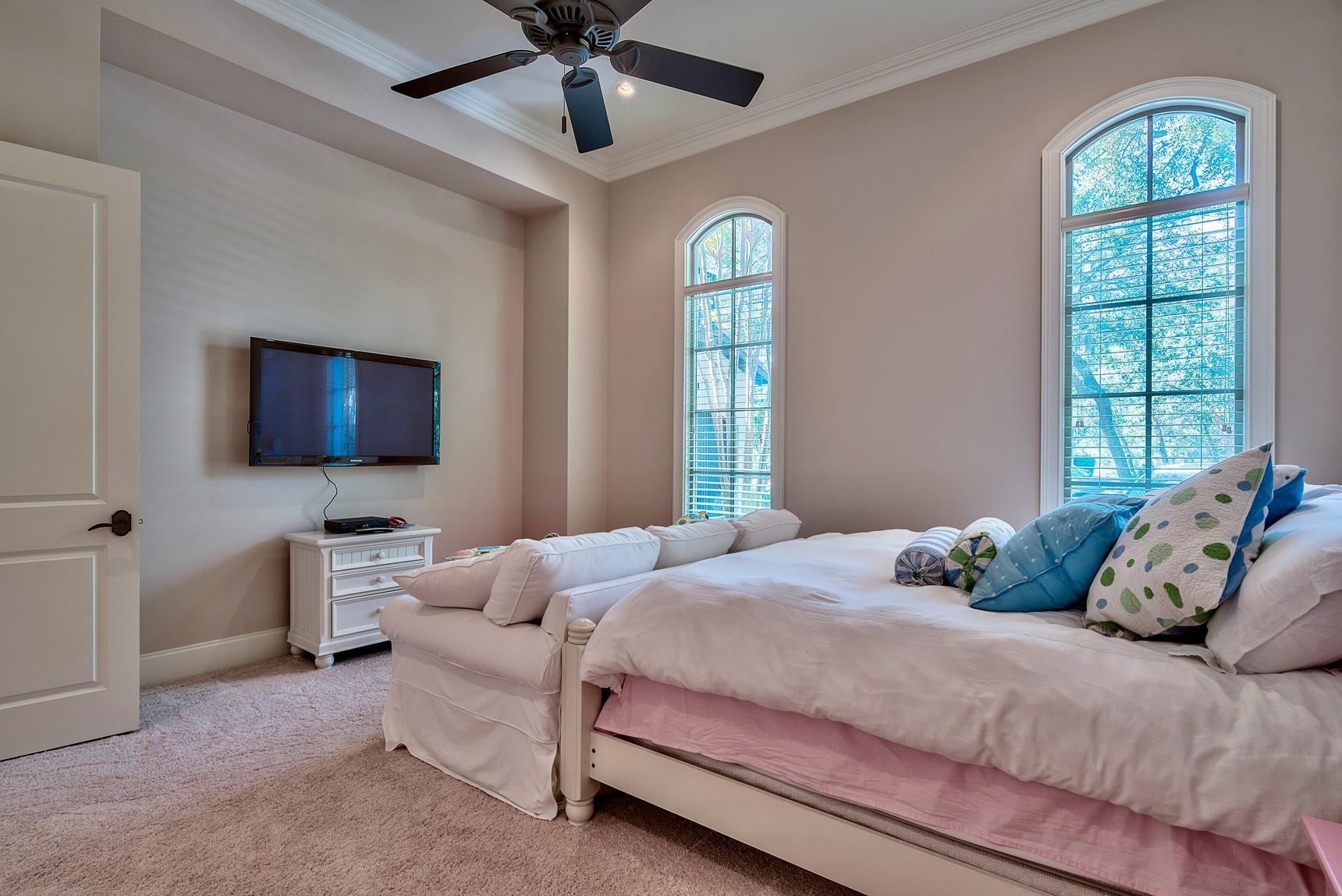 Burnt Pine - Residential