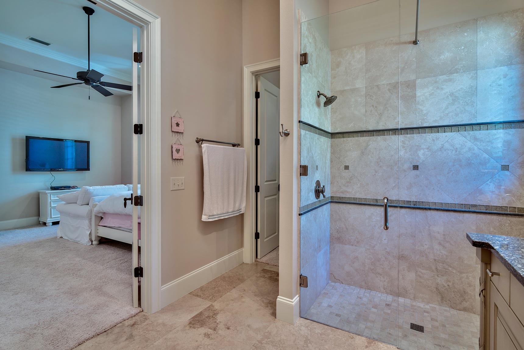 Burnt Pine - Residential