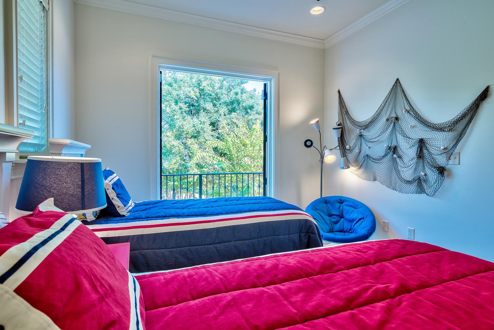 Burnt Pine - Residential