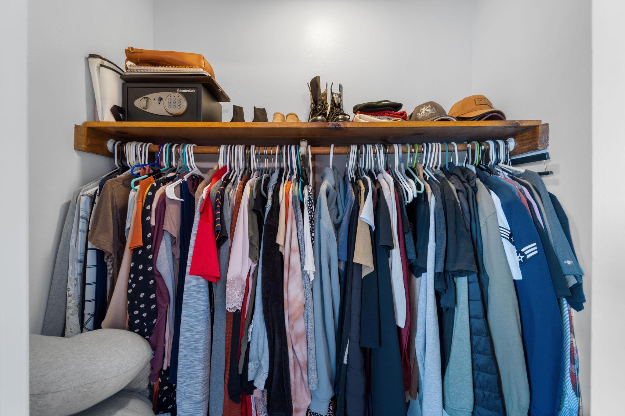 CIMARRON ESTATES - Residential