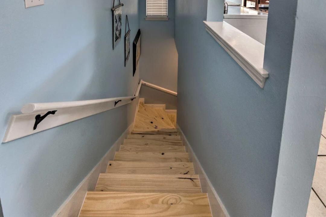 NANTUCKET COTTAGES - Residential