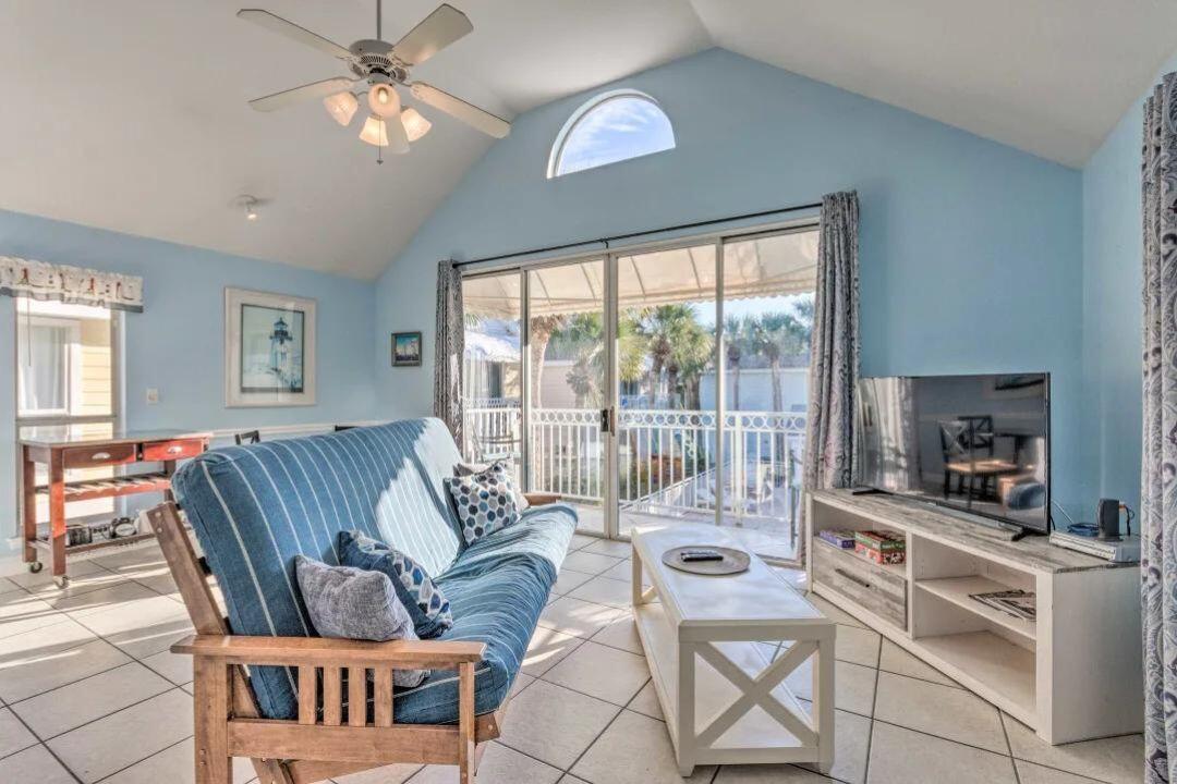 NANTUCKET COTTAGES - Residential