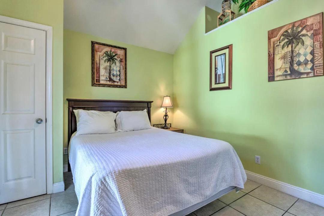 NANTUCKET COTTAGES - Residential