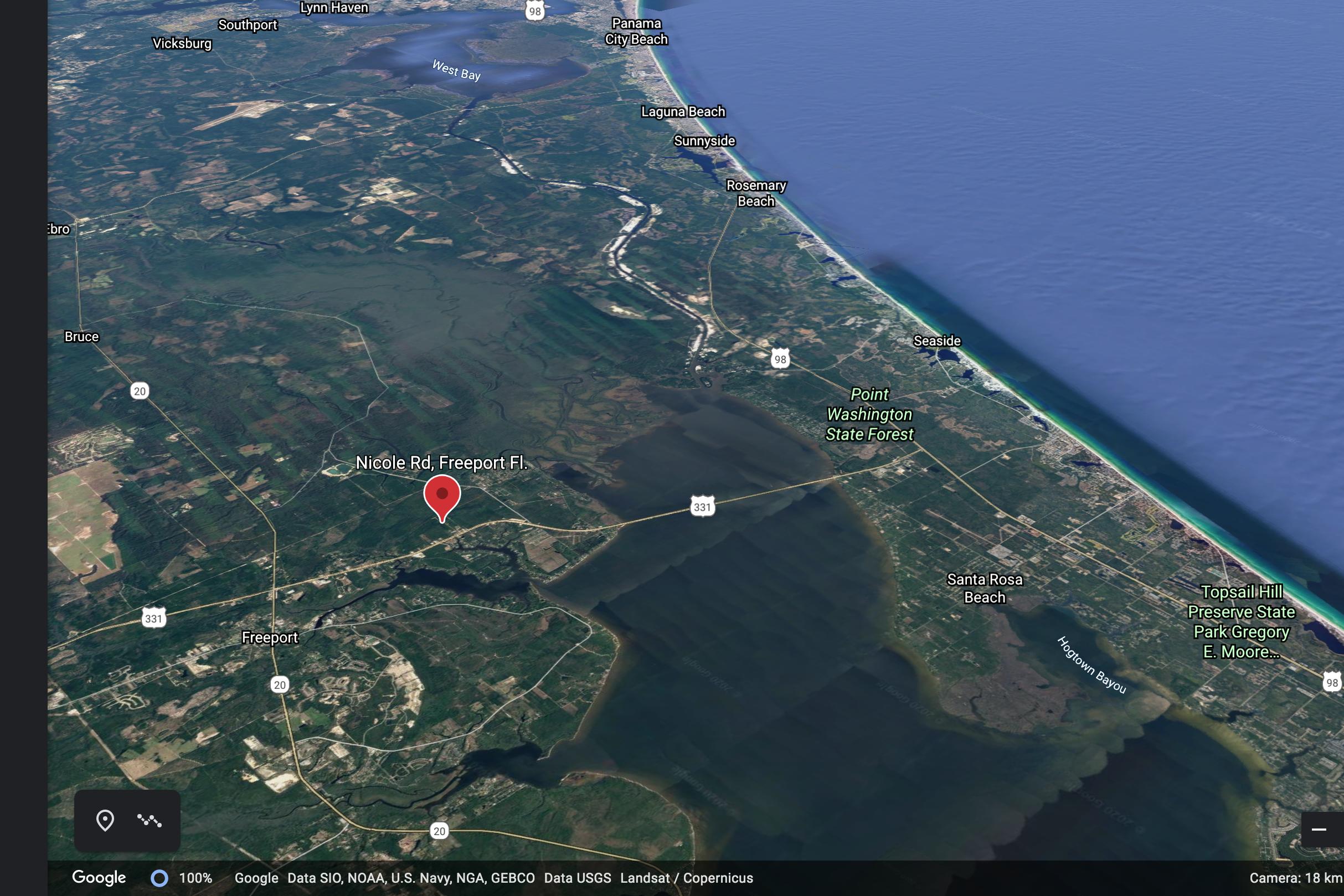 Main image without alt text