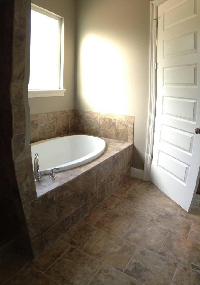 LAKESHORE LANDING - Residential