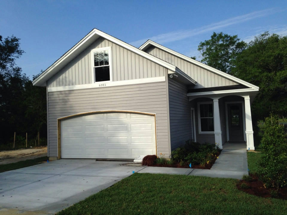 LAKESHORE LANDING - Residential