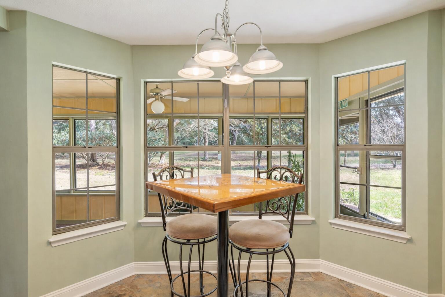 LES CHATEAU - Residential