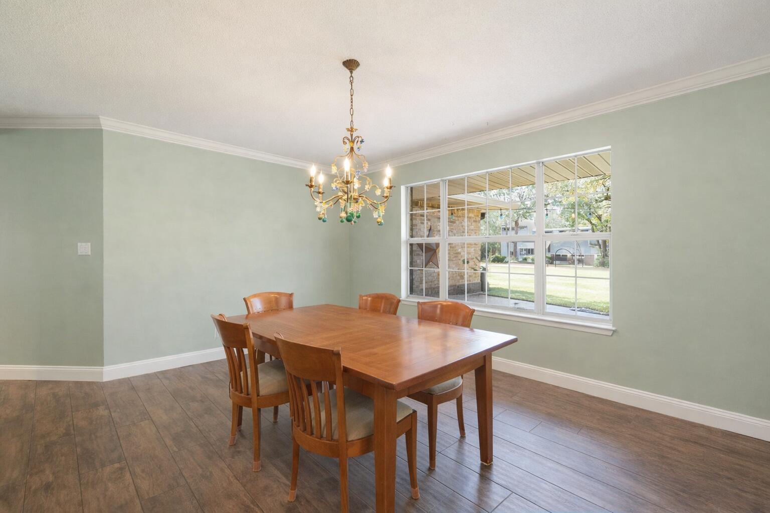 LES CHATEAU - Residential