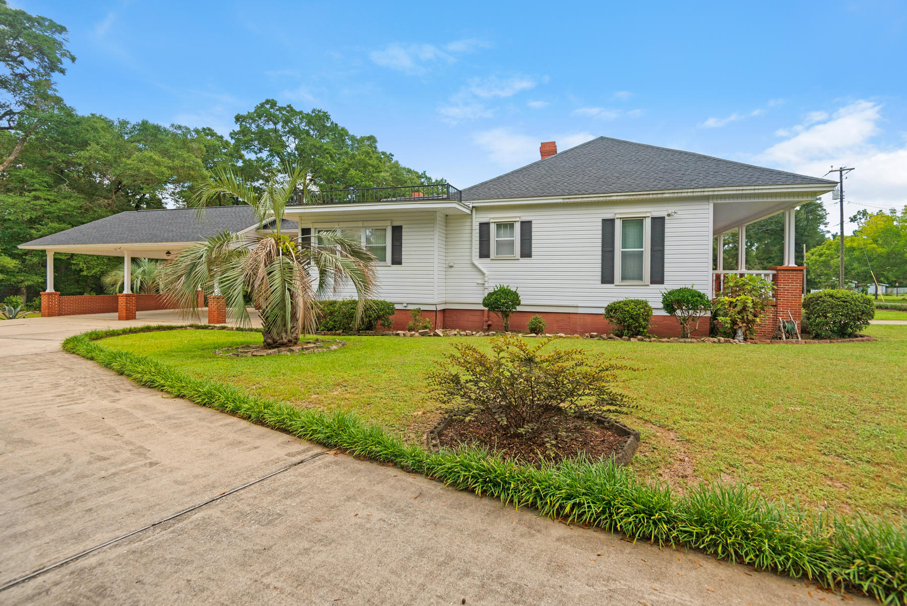 TOWN OF DEFUNIAK SPRINGS - Residential